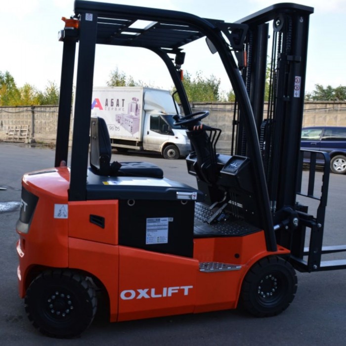 Электрический погрузчик OXLIFT RX 2045 4,5 М